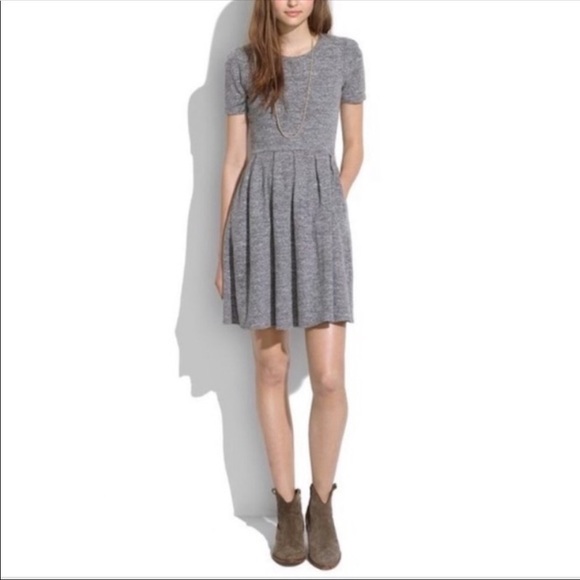 Madewell Dresses & Skirts - 4/$20 Madewell Pleated Short Sleeve Sweater Dress
